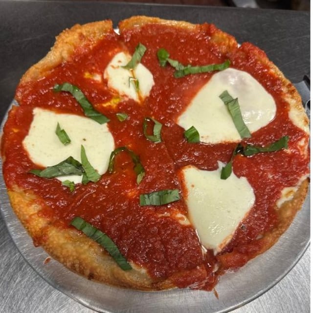 Oak Street Beach Pizza (16").