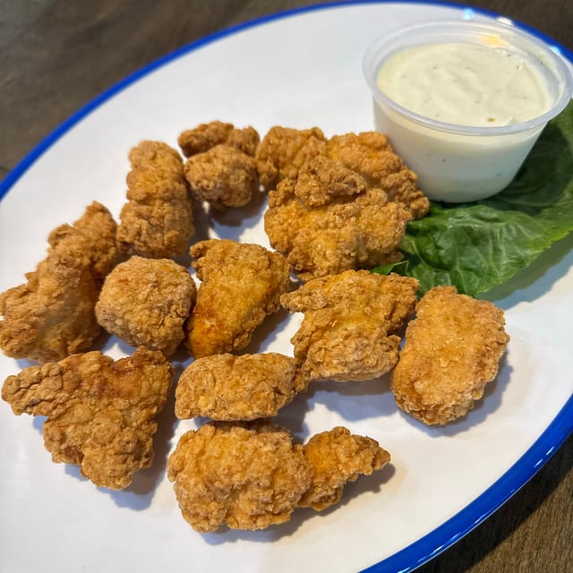 Boneless Wings 12 Pieces.