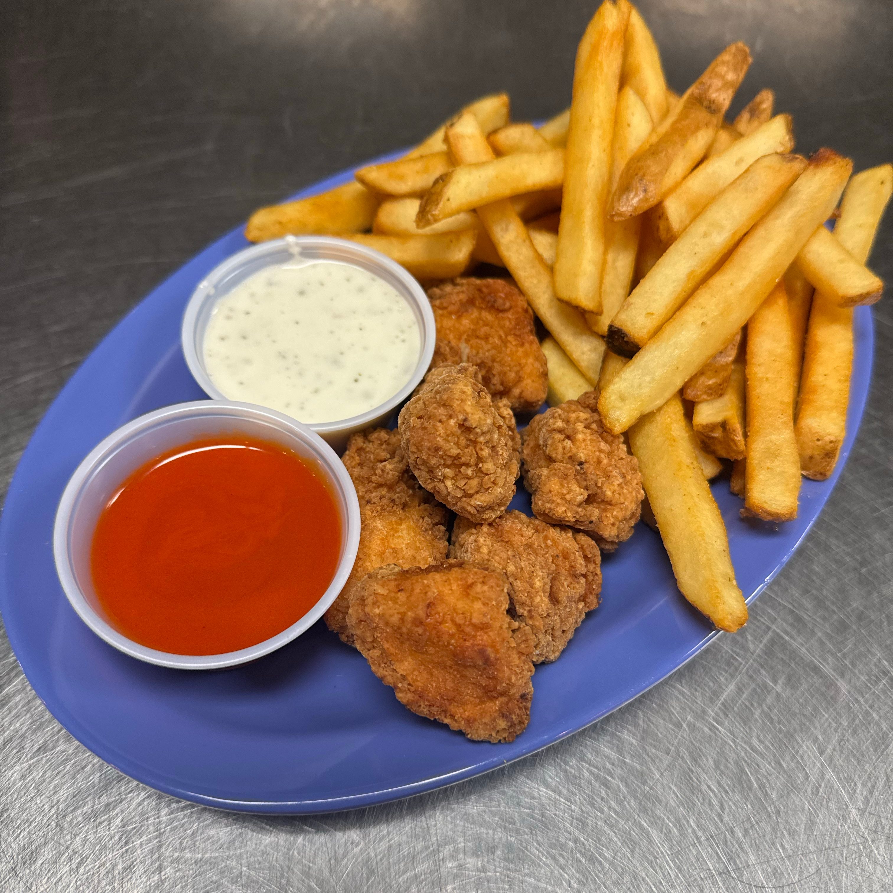 Kid's Boneless Wings 6 Pieces.